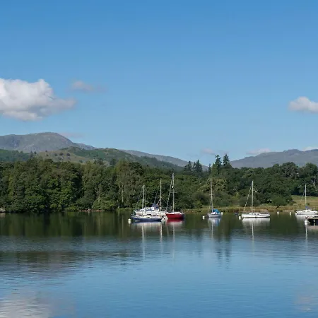 Luxe Holiday In On Windermere Near Lake Bowness-on-Windermere